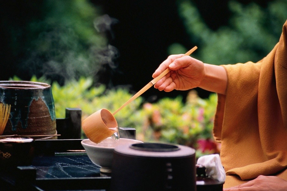 Японская чайная церемония. приготовление чая